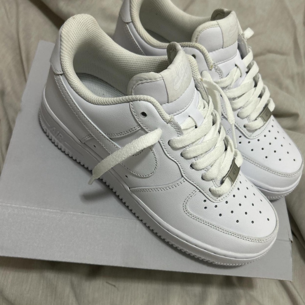 Nike Air Force 1 IN BOX Box in Light Gray